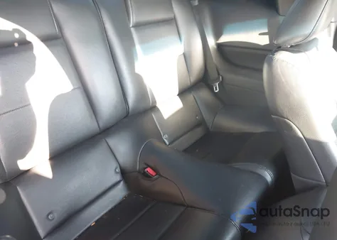 2008 Ford Mustang V6 Deluxe/V6 Premium z USA, uszkodzony, nr VIN 1ZVHT80N585119405